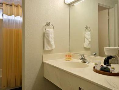 Days Inn By Wyndham Chowchilla Gateway To Yosemite Room photo